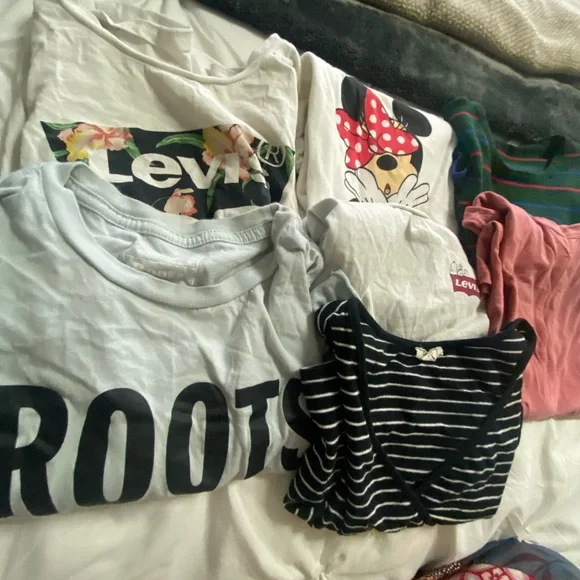 T-SHIRT BUNDLE! - Picture 5 of 8